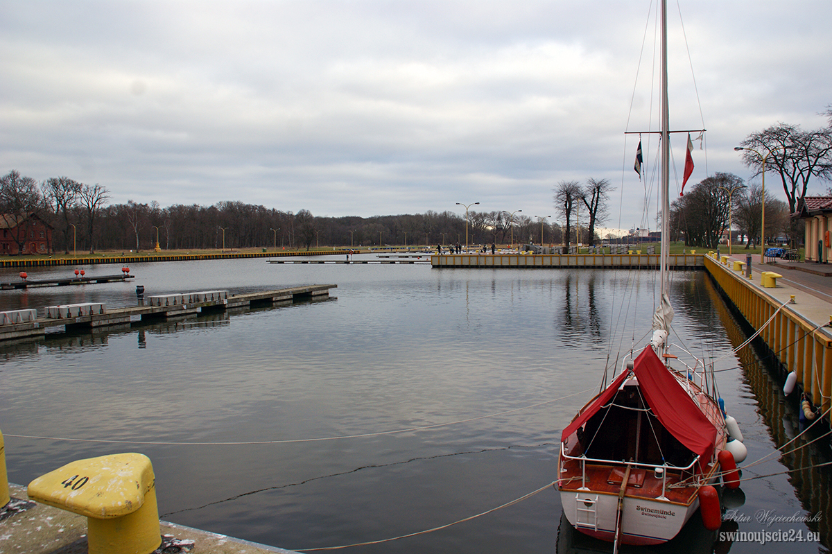 2013 sony alfa 350 DSC03430